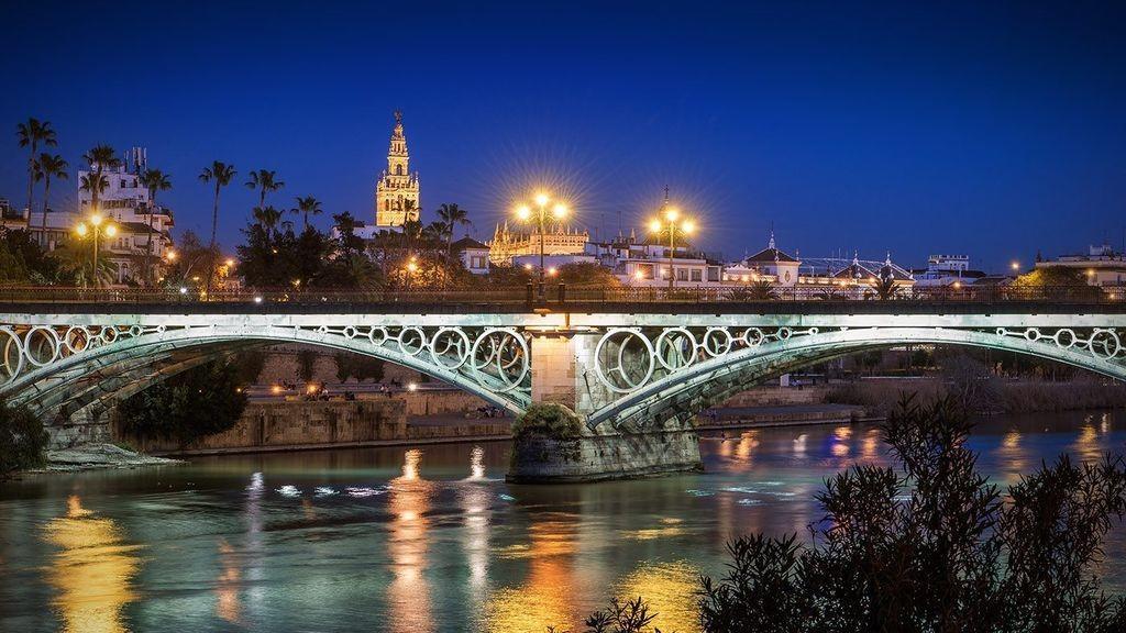 Gifsa Sevilla - Parque Alcosa Екстер'єр фото